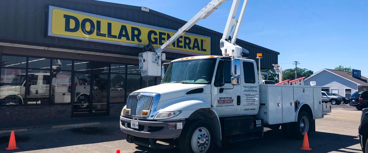 Monitor Signs repair Dollar General